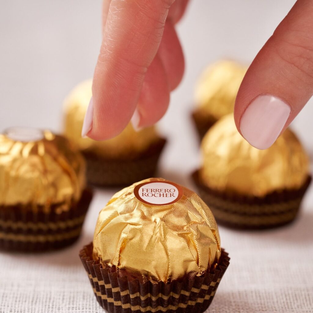 Πόσες θερμίδες κρύβει 1 Ferrero Rocher ή 1 φιστίκι Αιγίνης;