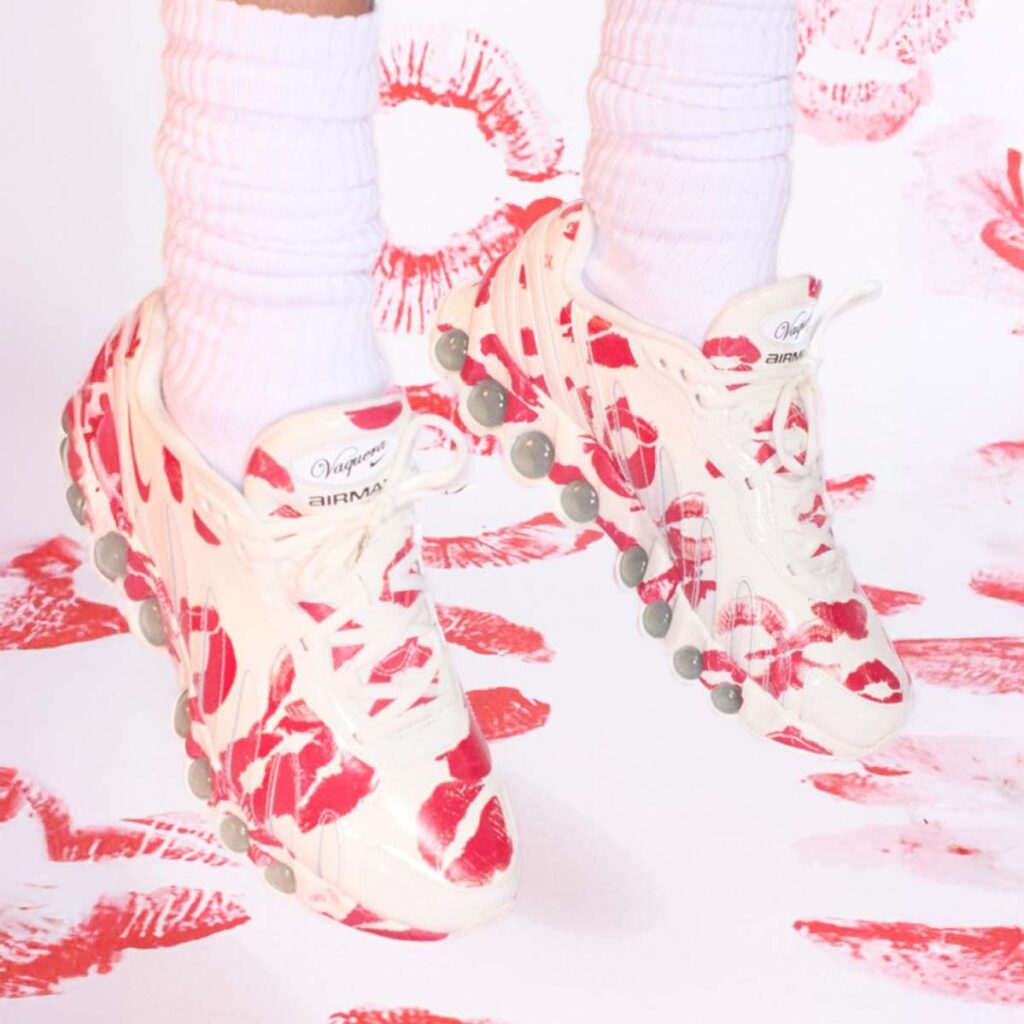 _nike-vaquera-lipstick-kiss-air-max-dn8-sneakers (2)