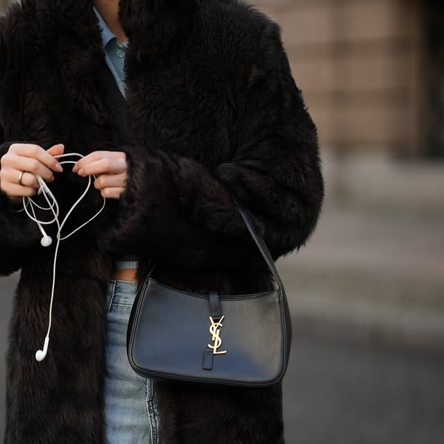 panofori-gounino-anoigma-2