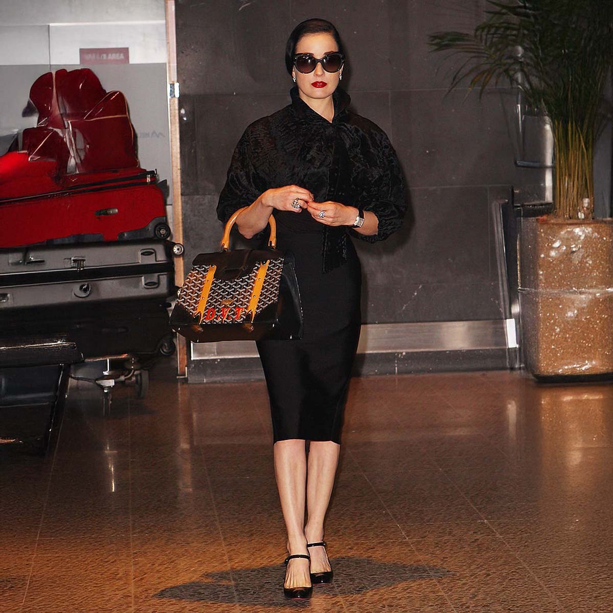 Dita Von Teese Arrives In Melbourne