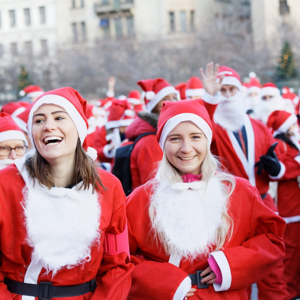 Πότε θα πλημμυρίσει η Αθήνα από Αϊ-Βασίληδες;
