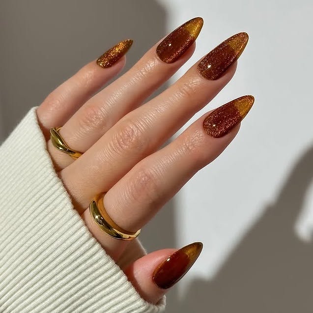 velvet nails 1
