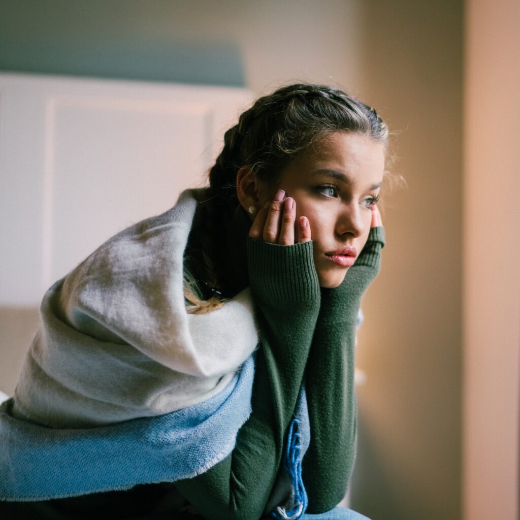 6 σημάδια στο σώμα σας που δείχνουν ότι έχετε υψηλή κορτιζόλη