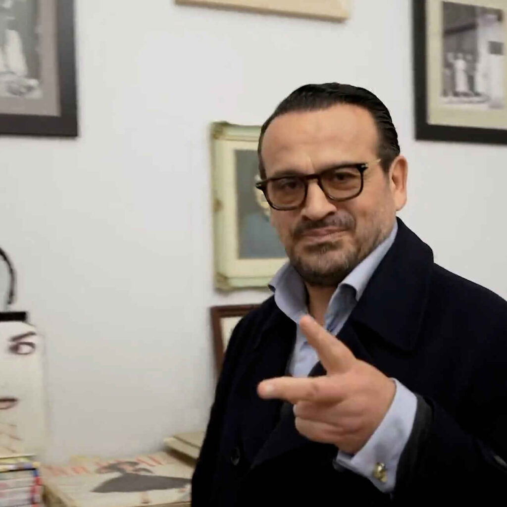 The Fashion Bible Connections | Βασίλης Ζούλιας: Η ομορφιά ως στάση ζωής