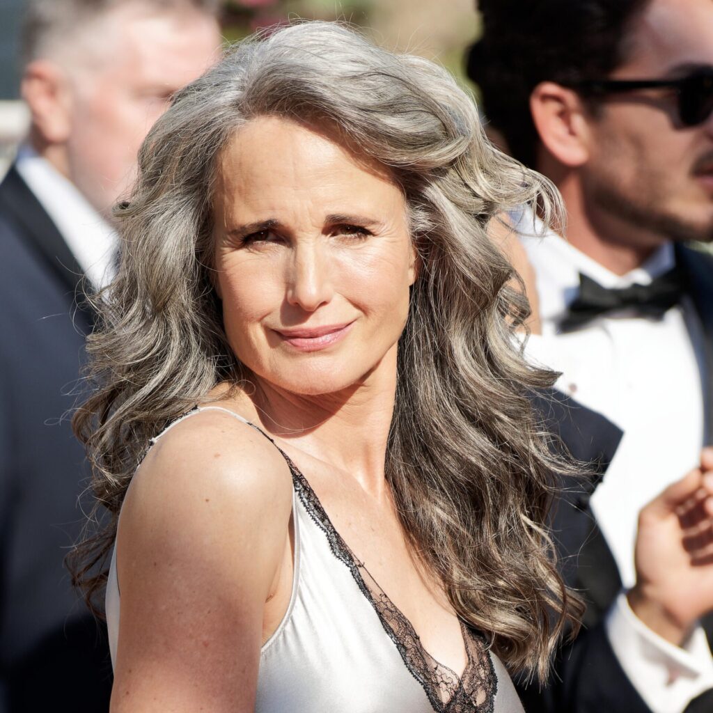 Λίγοι πετυχαίνουν να ζήσουν καλά: τα 8 σημάδια μιας γεμάτης ζωής