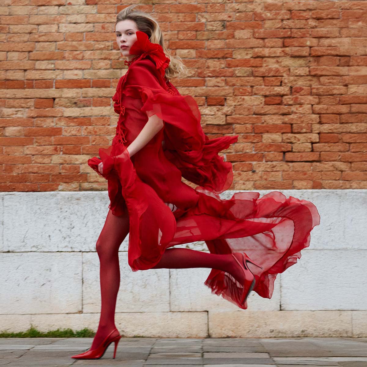 BLUMARINE-david-koma-venice