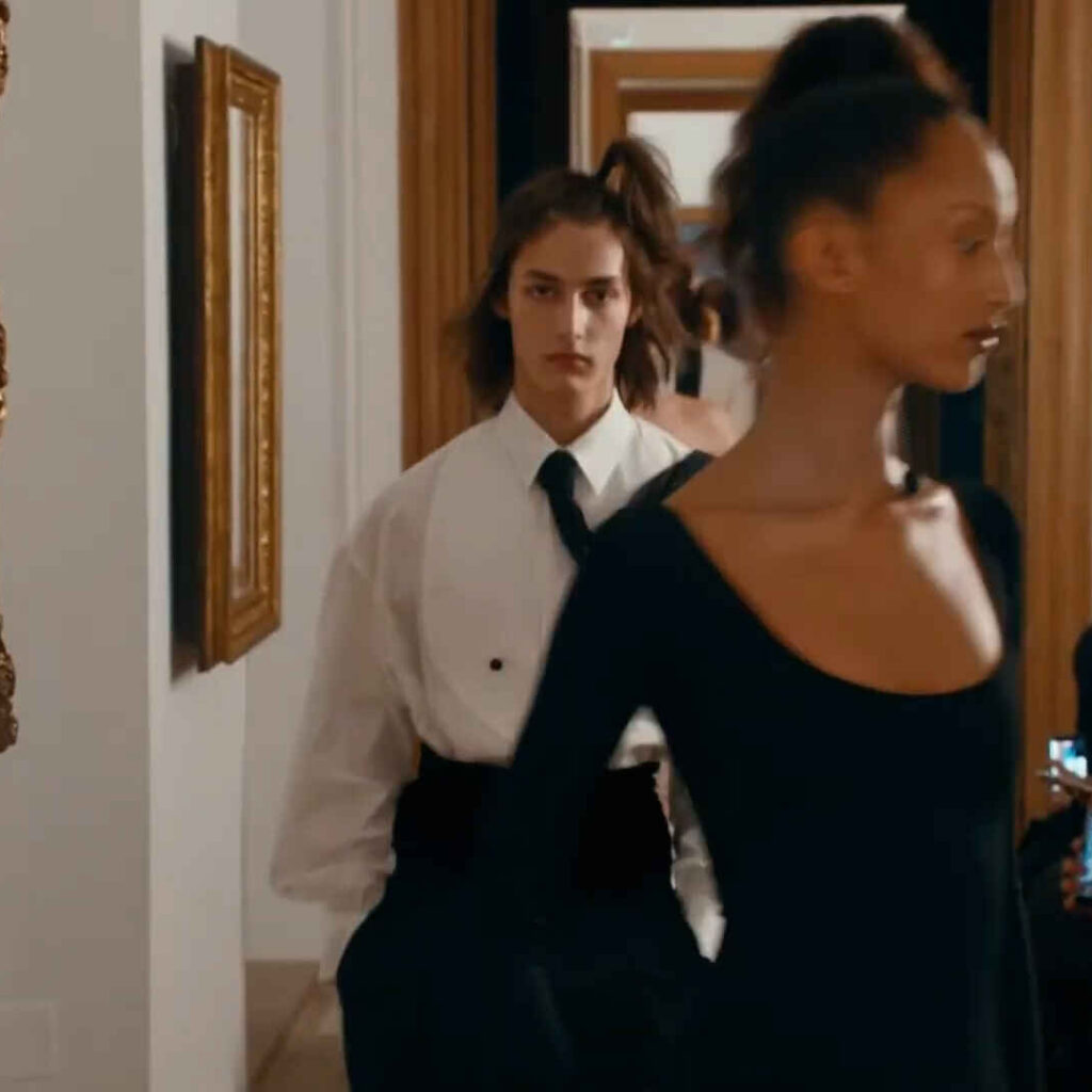 Jacquemus FW 26: Παιχνίδι κάτω από τον φοίνικα