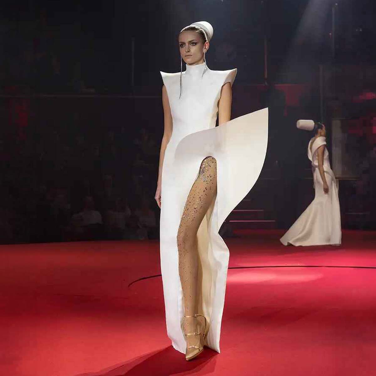 Stephane-Rolland-SS26-Haute-Couture-11