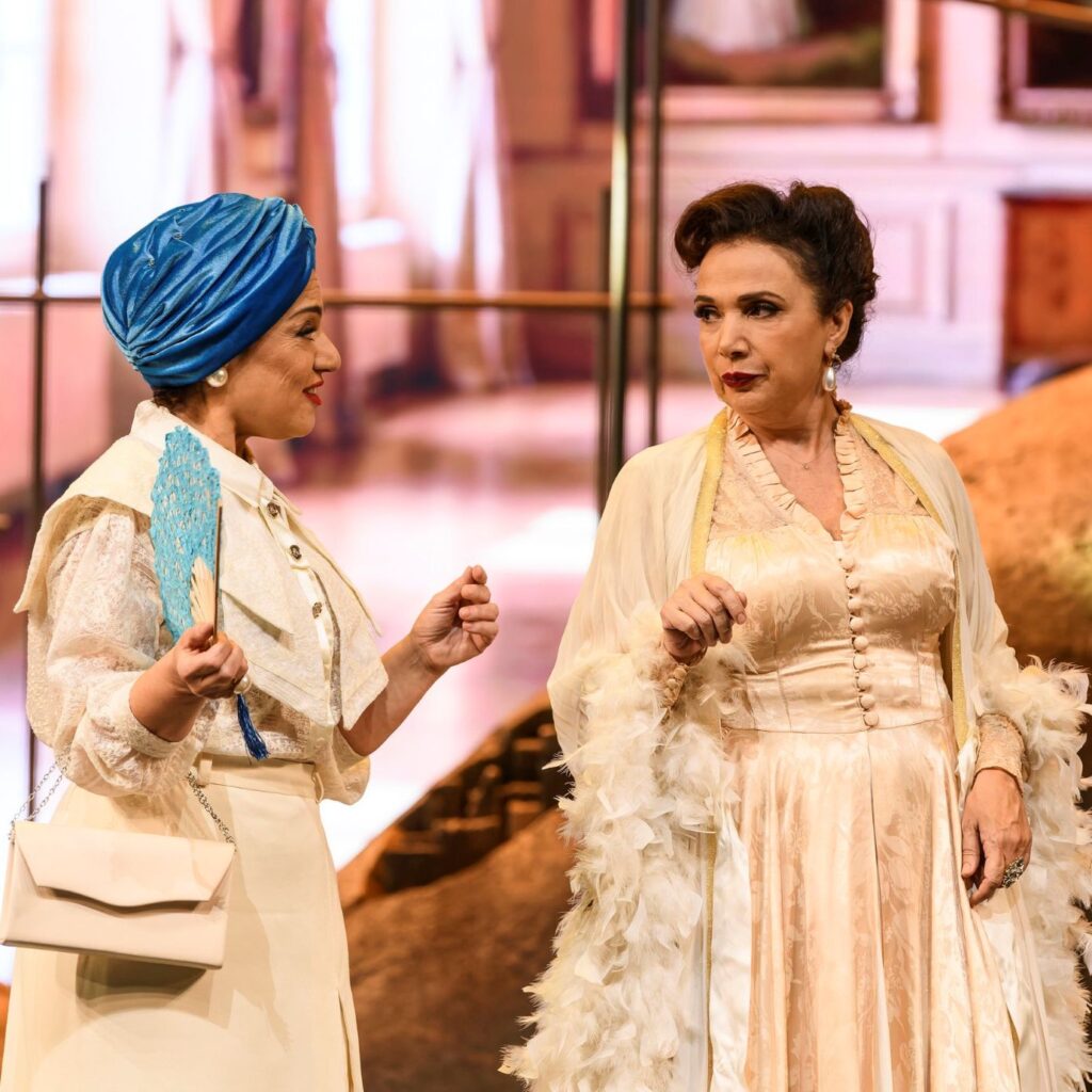 Astoria & Αλεξάνδρεια: Το διπλό θεατρικό στοίχημα στο Παλλάς που θα συζητάει η Αθήνα