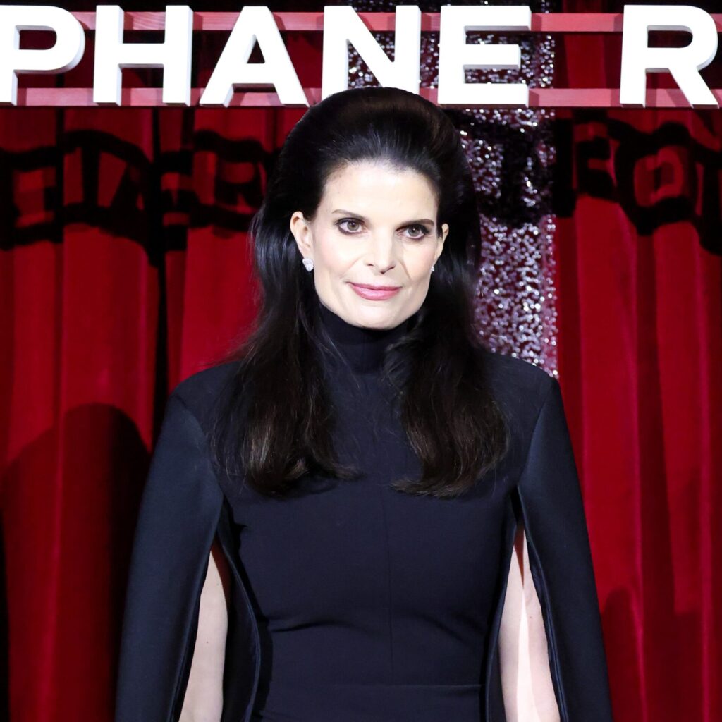 Αθηνά Ωνάση: Στην πρώτη σειρά με την Brigitte Macron και νέο look