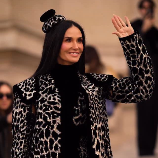 Demi Moore vs Lauren Sánchez: Ποια κέρδισε το στοίχημα στην πρώτη σειρά της Schiaparelli;