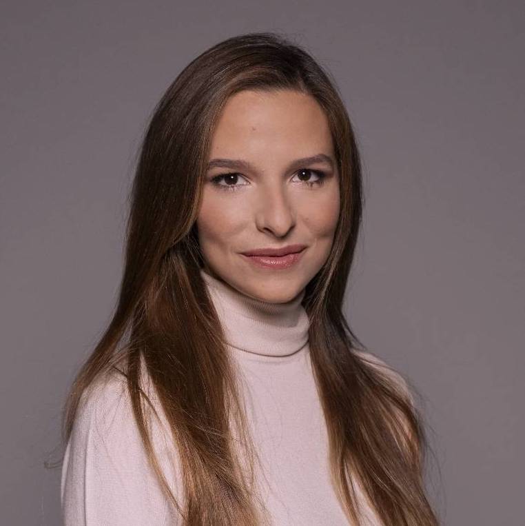 Η Εριέττα Κούρκουλου-Λάτση ανακοινώνει την παύση λειτουργίας του Κέντρου Φυσικού Τοκετού