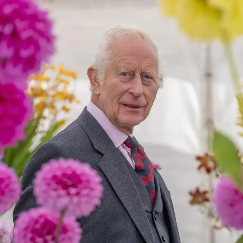 Θέλετε να παντρευτείτε σαν βασίλισσα; Ο Κάρολος νοικιάζει το παλάτι του σε τιμή-έκπληξη