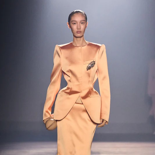 mugler-ss26-karfitses