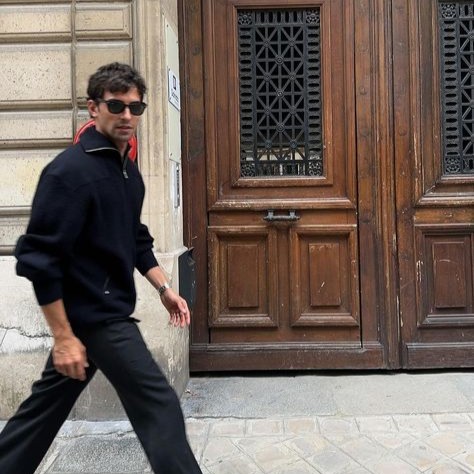 Πουλόβερ με φερμουάρ: Το πιο “hot” ανδρικό ρούχο του 2026