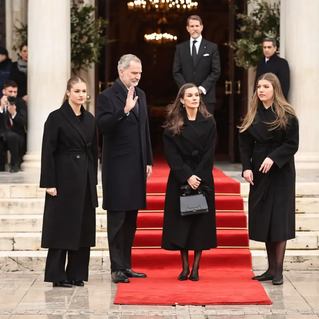 Απόβαση γαλαζοαίματων στην Αθήνα για το τελευταίο αντίο στην “πριγκίπισσα των φτωχών”