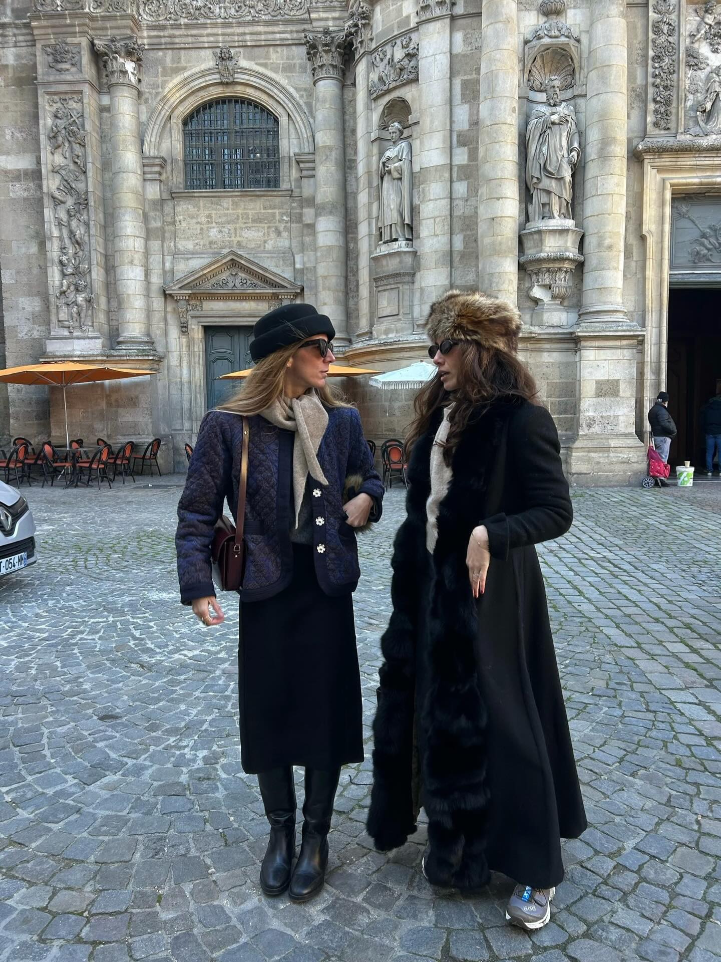 τριγωνικο κασκολ