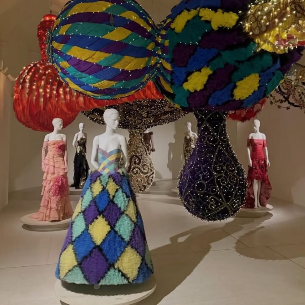 Haute Couture και Τέχνη σε ένα εκπληκτικό ταξίδι με την Joana Vasconcelos