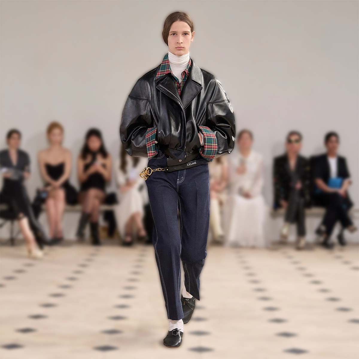 isia-tzin-straight-jeans