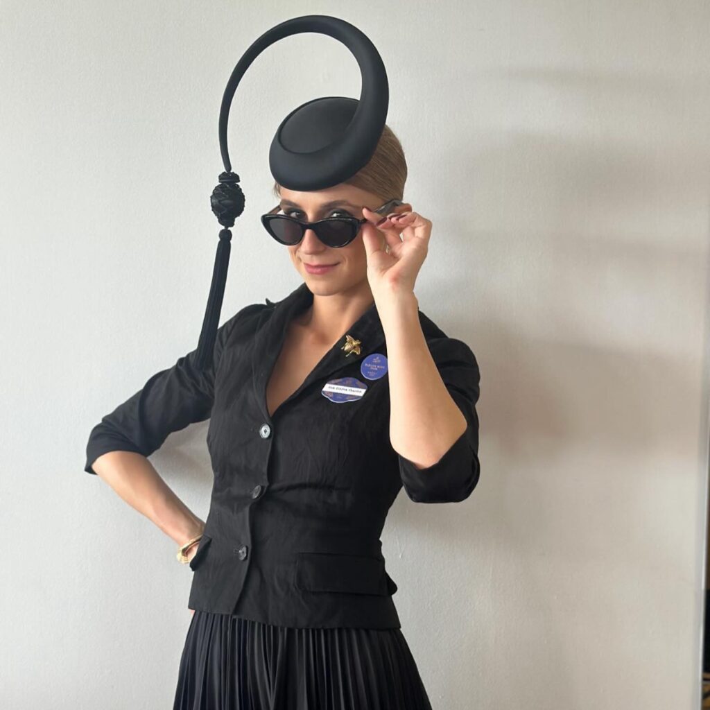 Ηλέκτρα Νιάρχου: Η εγγονή του “Golden Greek” ανταλλάσσει το βασίλειό της για ένα άλογο