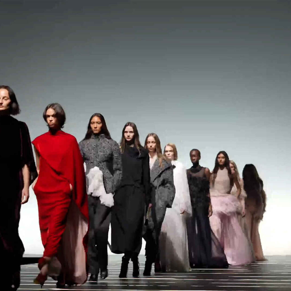 Με την αυτοπεποίθηση της Alberta Ferretti