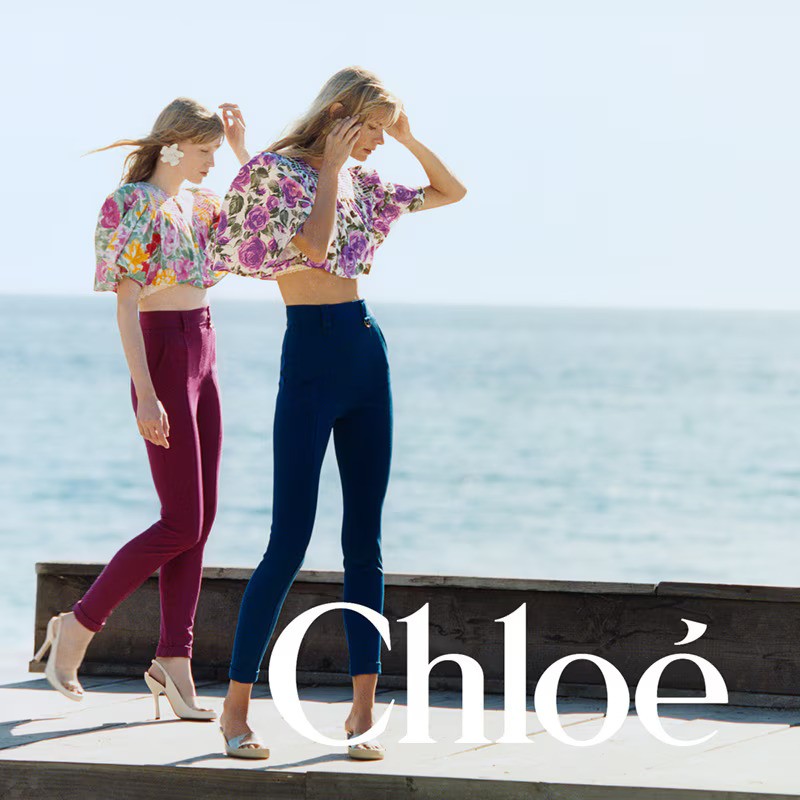 Chloe-SUMMER-26-LOGO-5x4-03-KAMPANIA