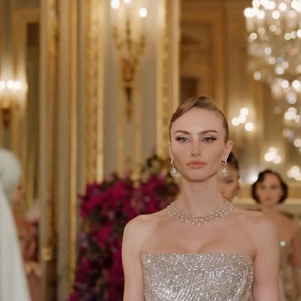 Miss Sohee: Ζωντανές φόρμες