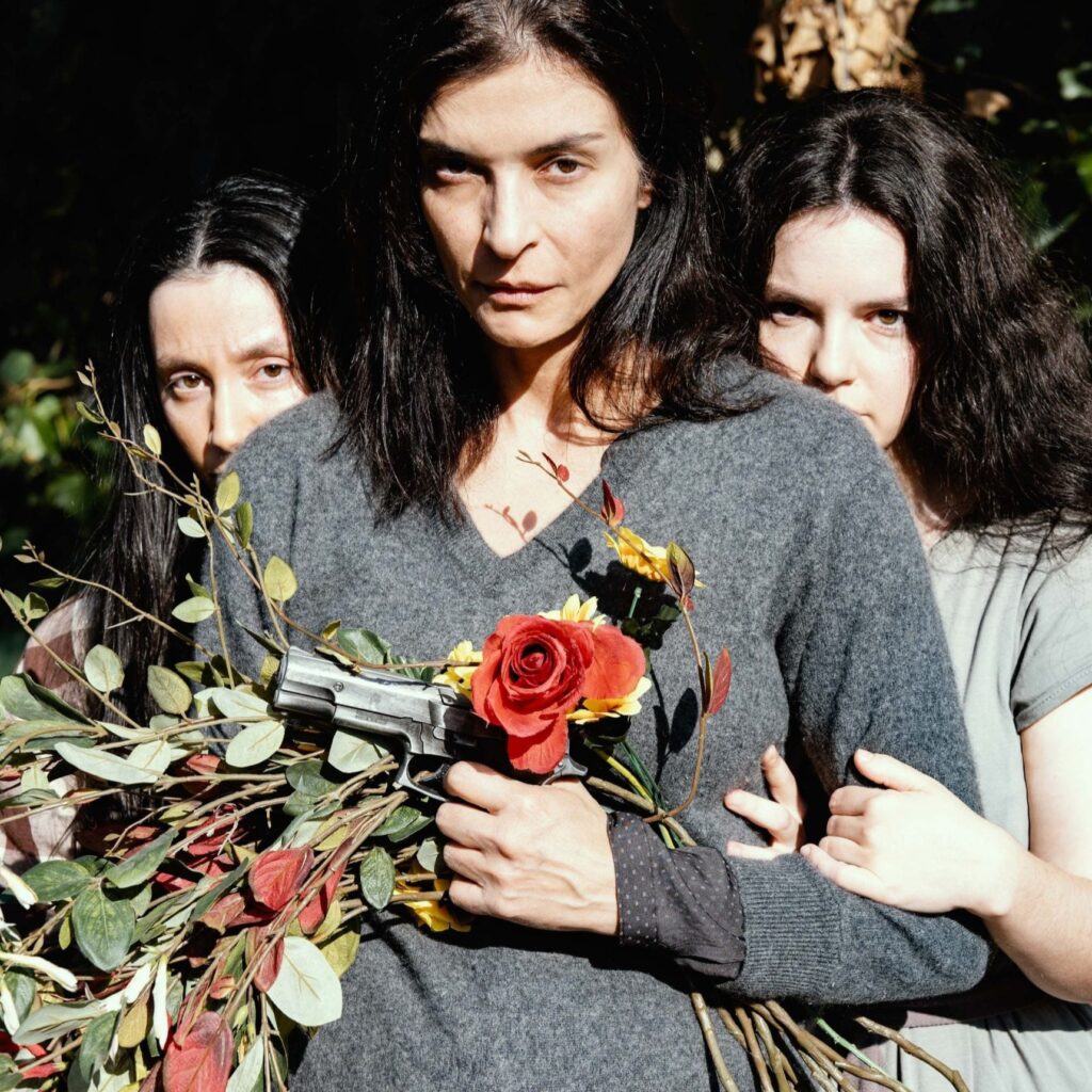 5 θεατρικές παραστάσεις που αξίζει να δείτε φέτος