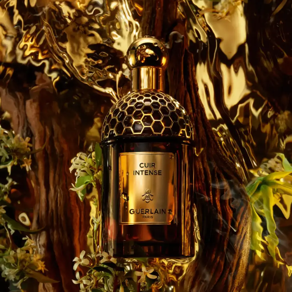 Άρωμα σε γήινους, ξυλώδεις τόνους: 5 επιλογές που θα λατρέψετε