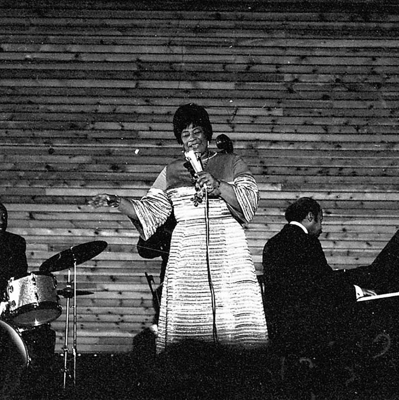 Στα πρώτα Grammy Awards ο Frank Sinatra έχασε από μια γυναίκα