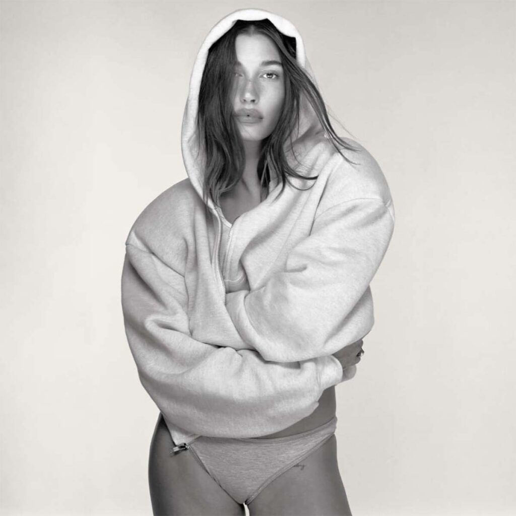 _hailey-bieber-skylrk-capsule-collaboration-justin-bieber (6)