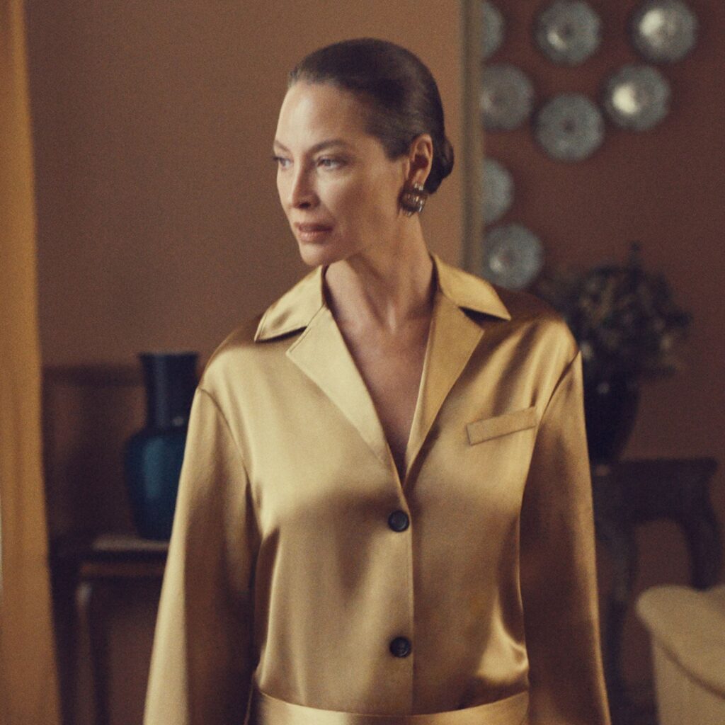 kampania-ferragamo-cristy