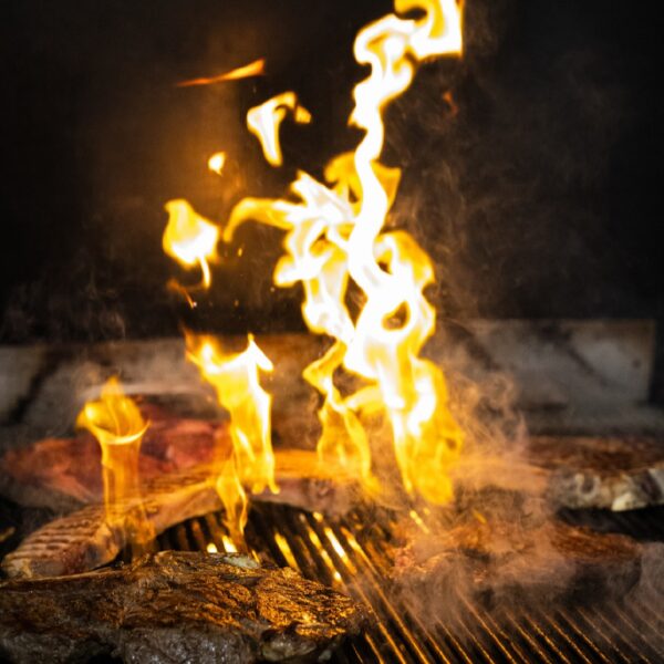 Που θα κάνουμε φέτος Τσικνοπέμπτη; 7 προτάσεις με τέλειο κρέας
