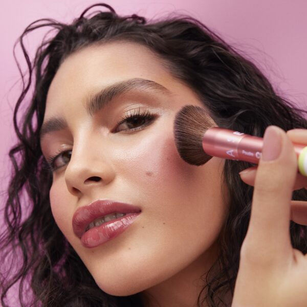 Τα τρία πινέλα μακιγιάζ που χρειάζεστε