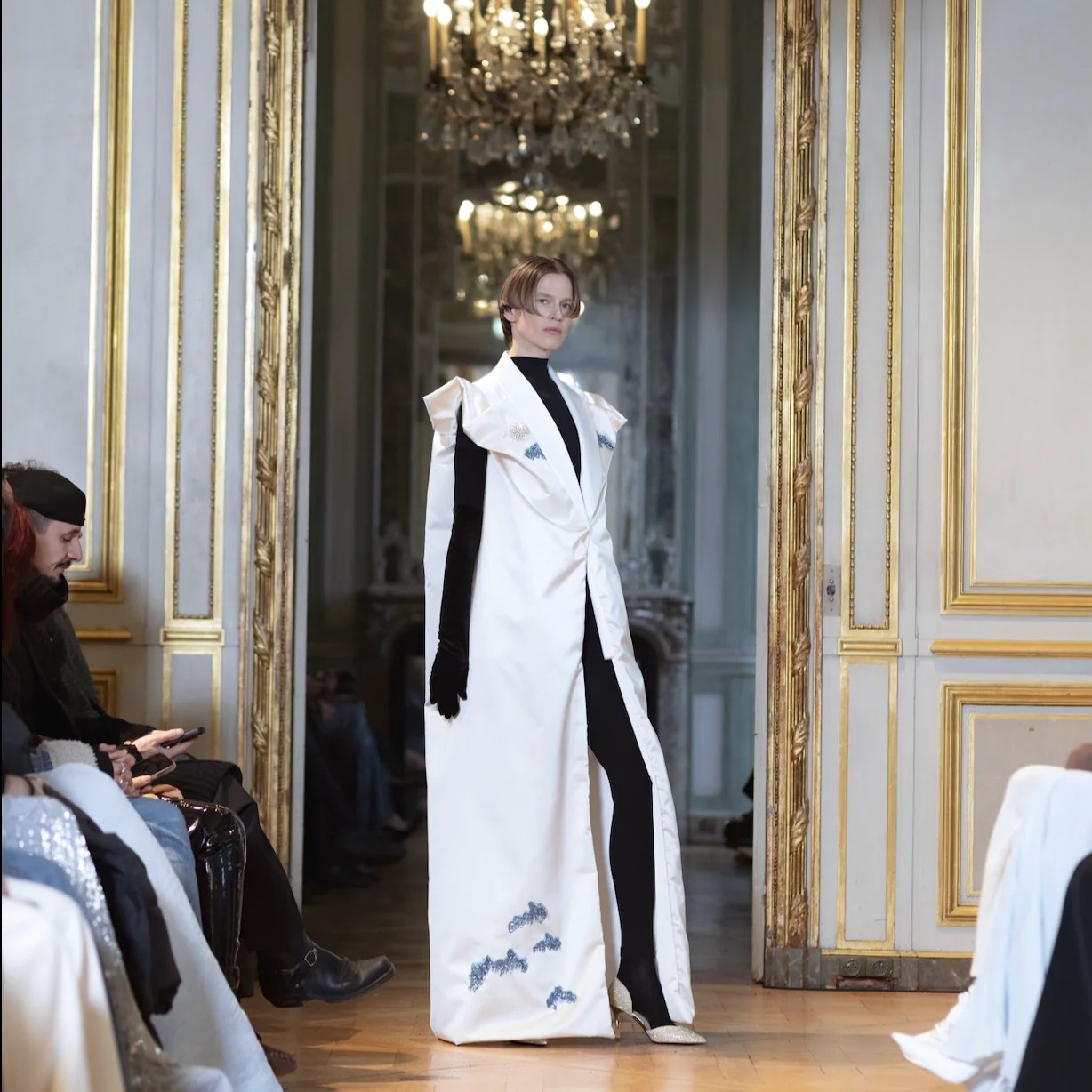 trends-taseis-opera-palto