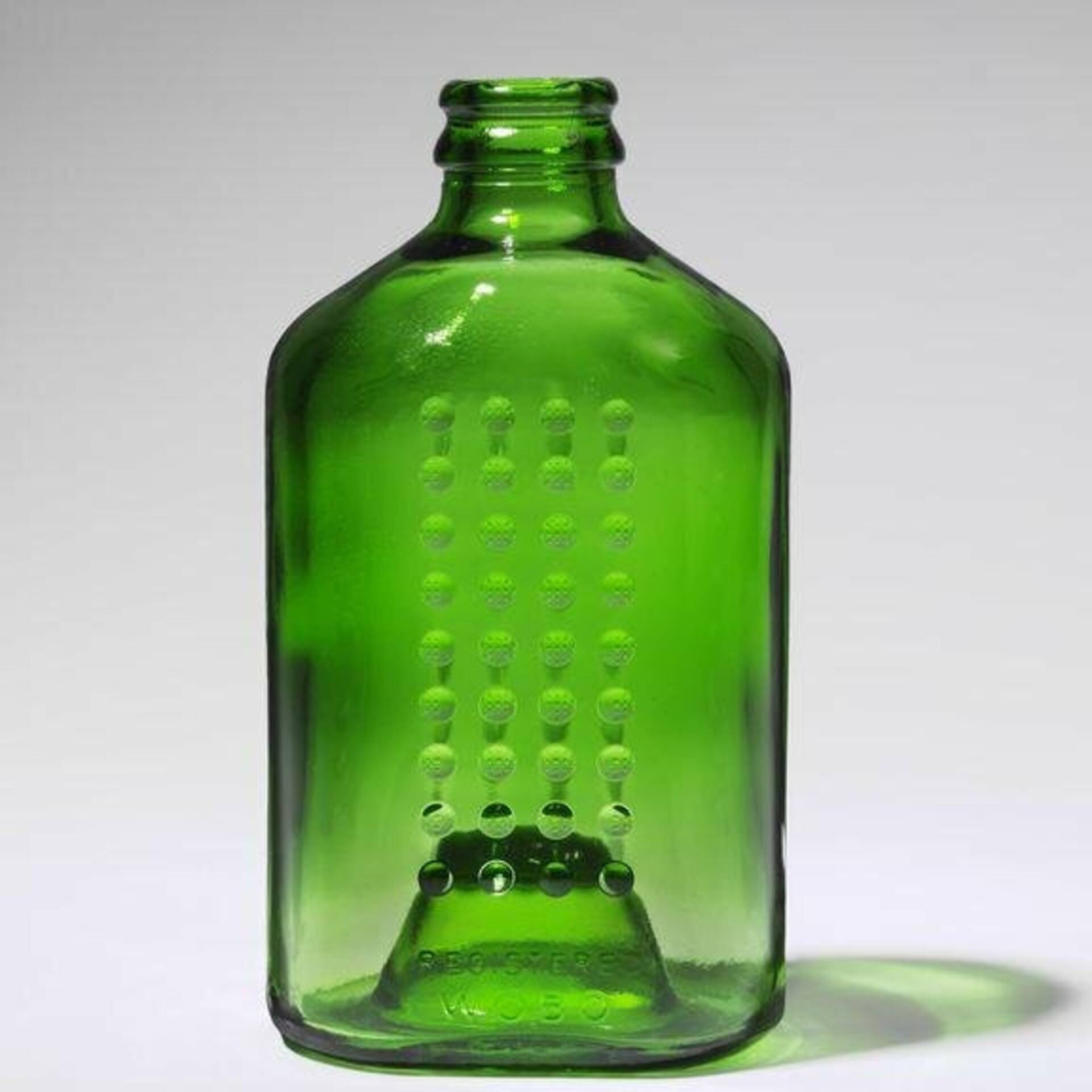 v&a-design-bottle