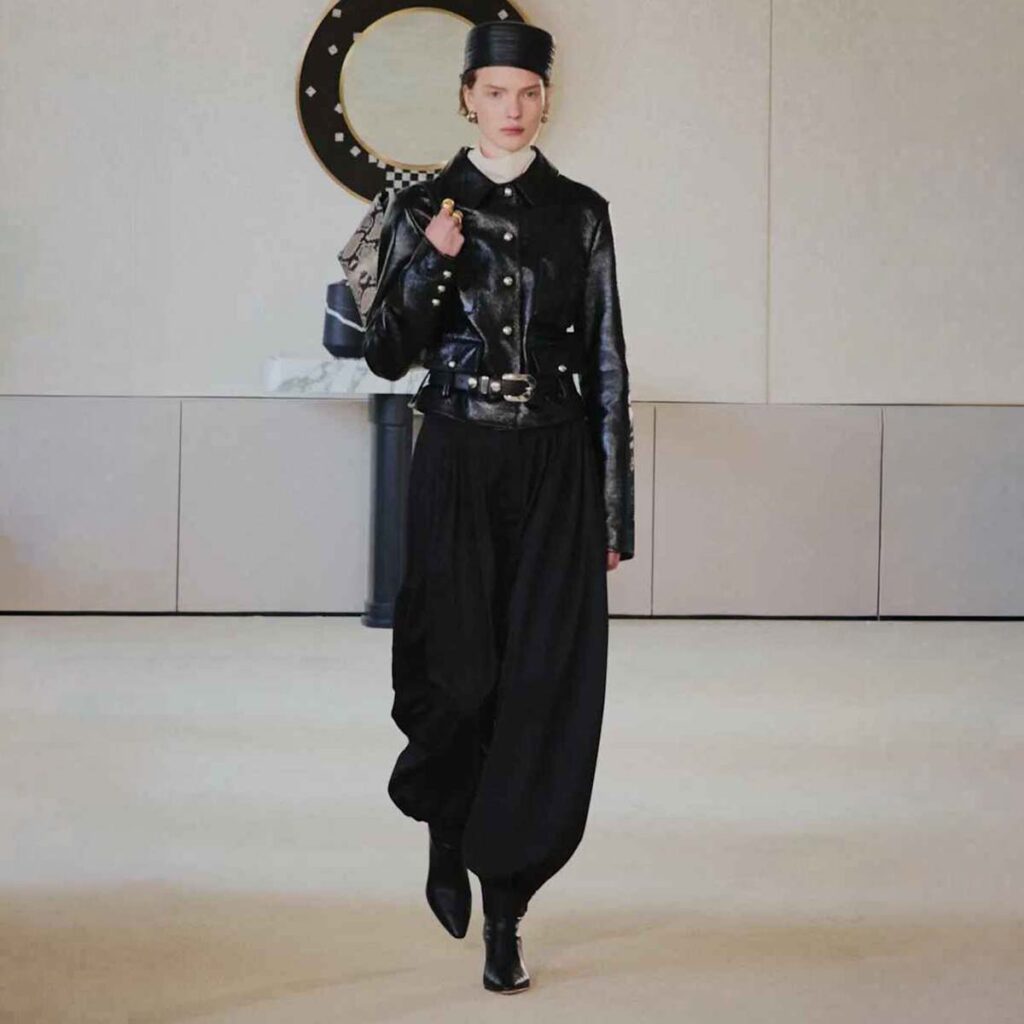 Altuzarra_SS26_Look1