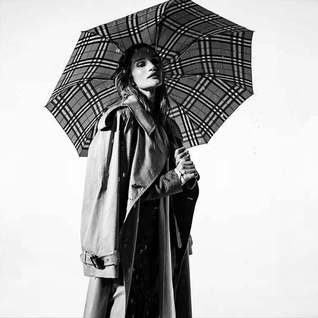 Burberry-The-Trench-Portraits-of-an-Icon-15