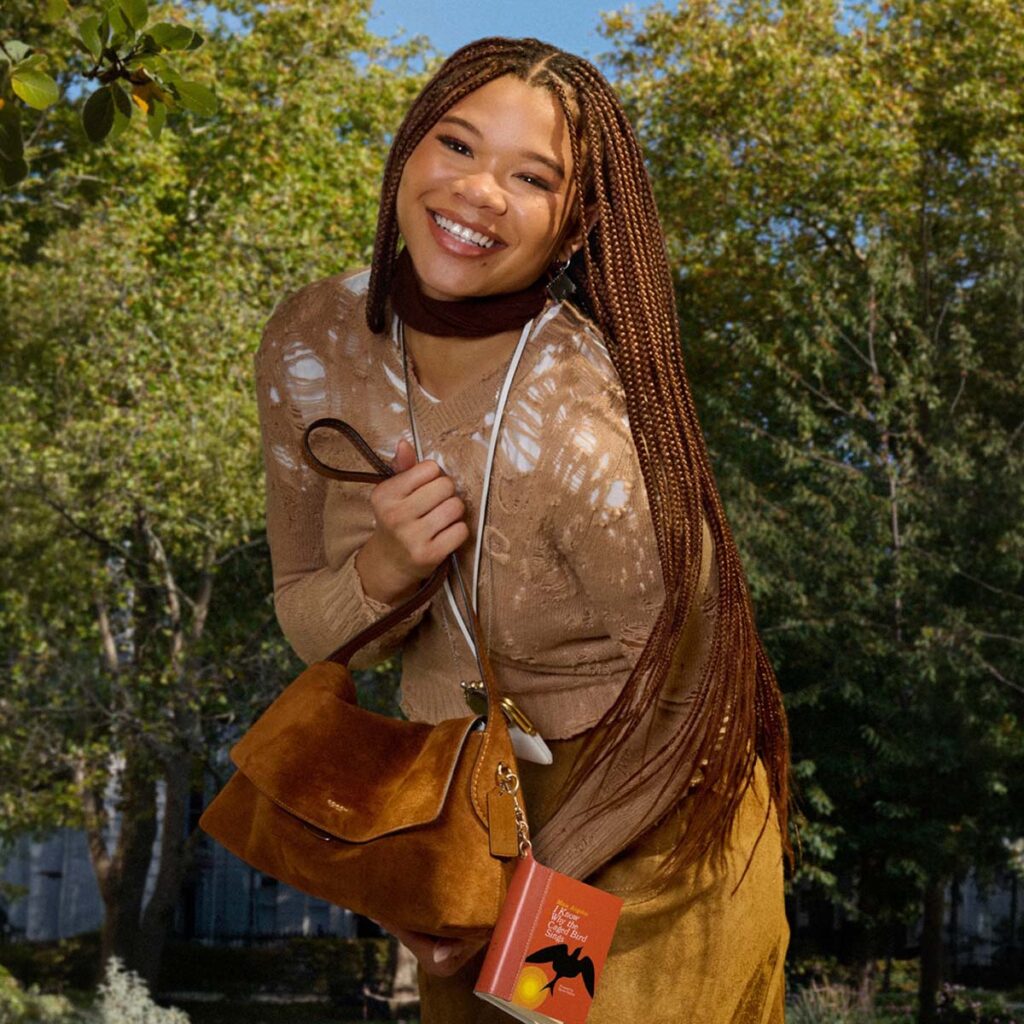 bag-charms-labubu-coach (6)