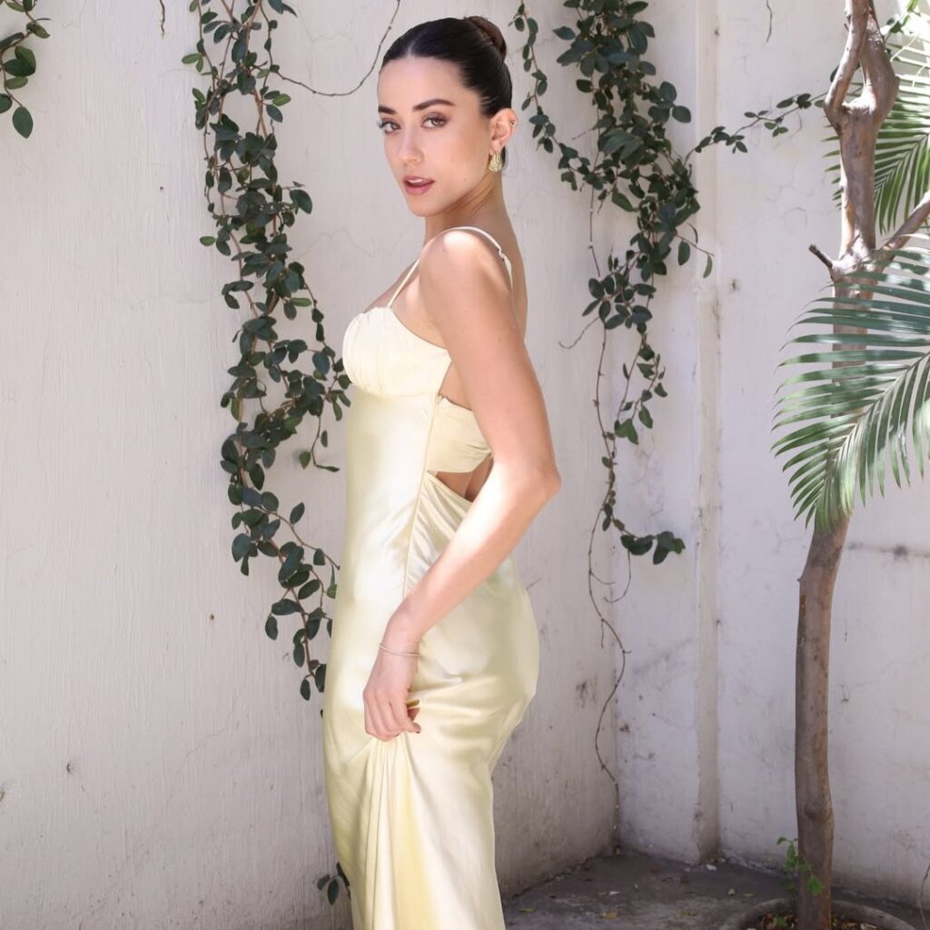 butter-yellow-2026-dress-3