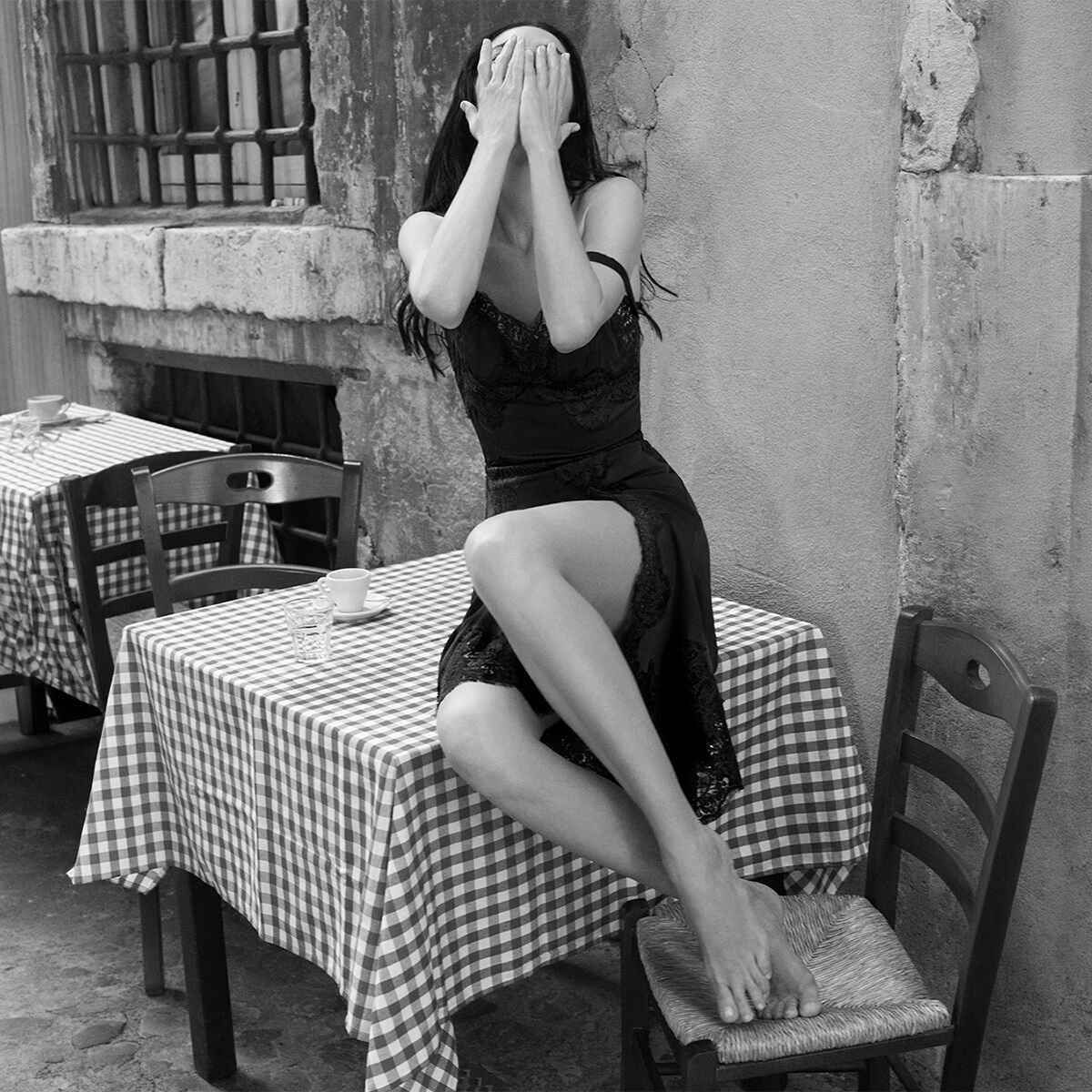 dolce-and-gabbana-dna-2026-mariacarla-boscono-roma-06 (2)