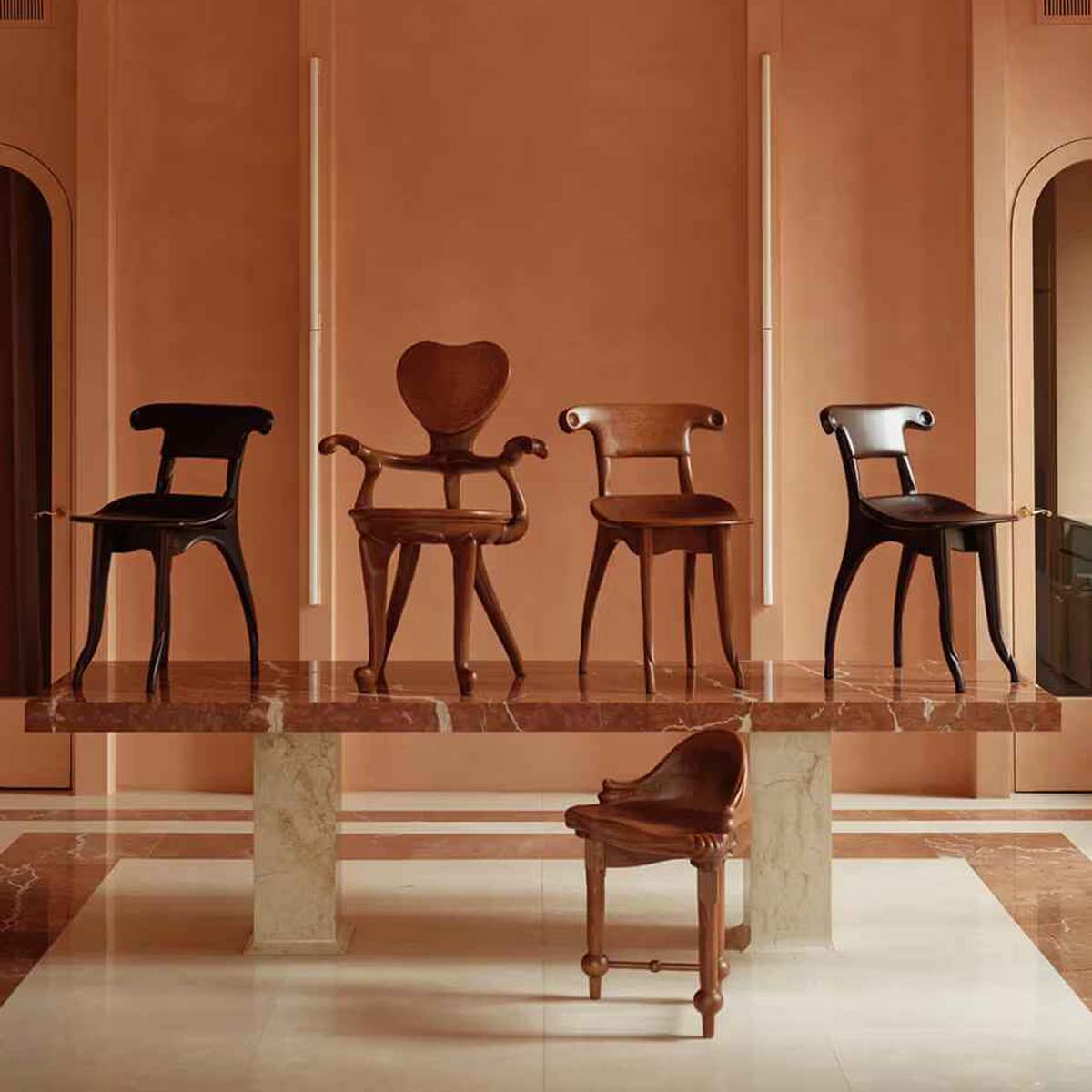 antoni-gaudi-furniture-