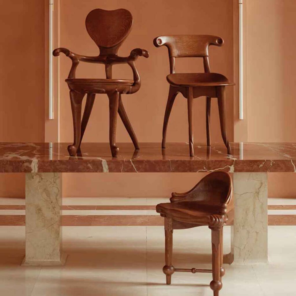 antoni-gaudi-furniture-