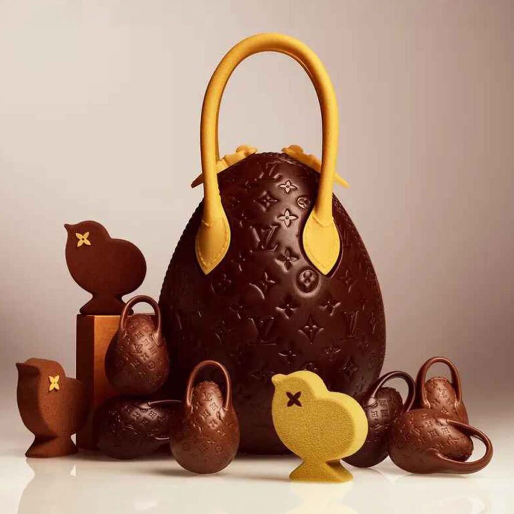 Γλυκιά πολυτέλεια: Η σοκολατένια “Egg Bag” του Louis Vuitton μας κακομαθαίνει
