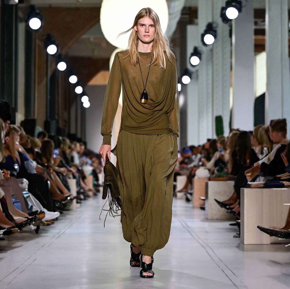 michael-kors-runway-ss26-GG_048 (2)