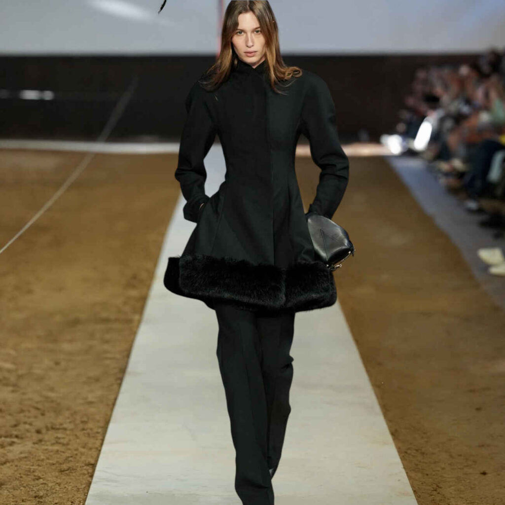 stella-mc-cartney-fw26 (3)