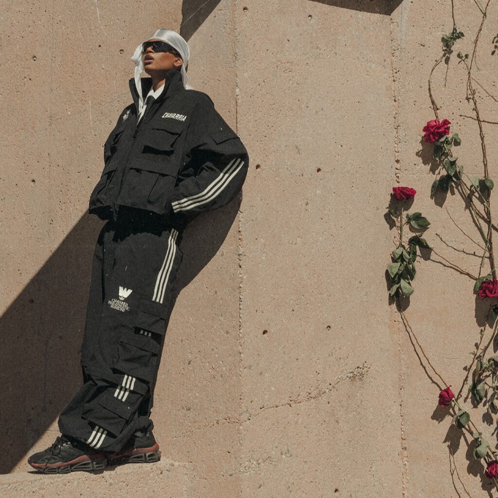 Copia de 01-ADIDASxCHAVARRIA-GRUPO-2-0001-E-RGB