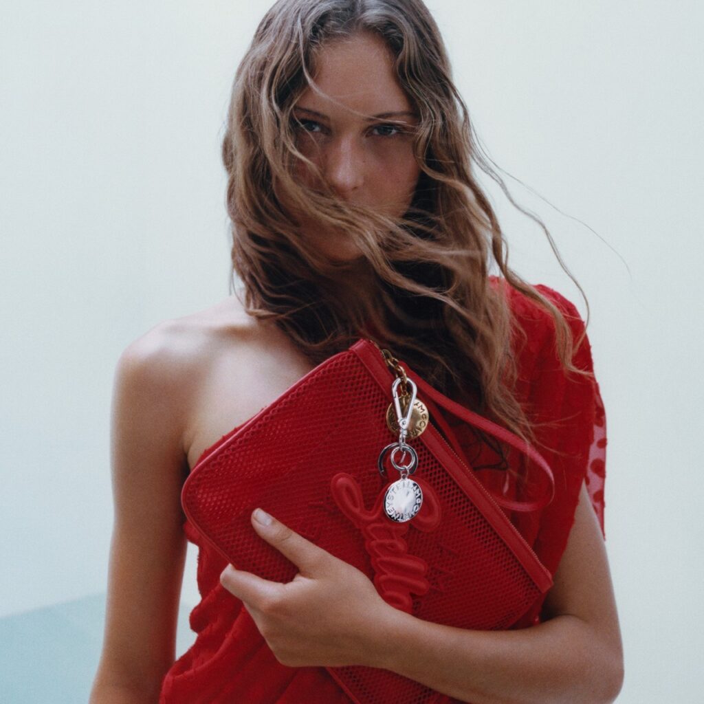 Oνειρεύεστε να αποκτήσετε John Galliano σε τιμή Zara;