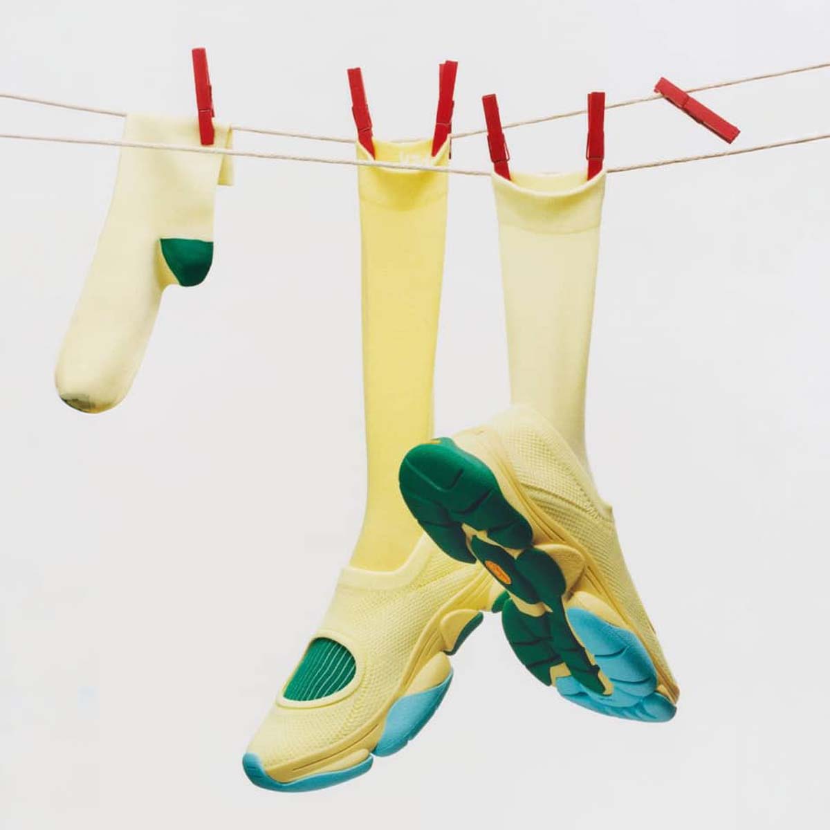 camper-issey-miyake-collaboration-karst-finch-sneaker (1)