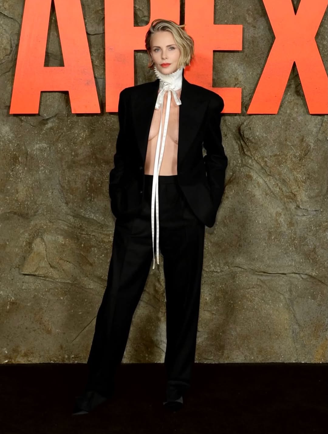 charlize-theron-dior-apex 